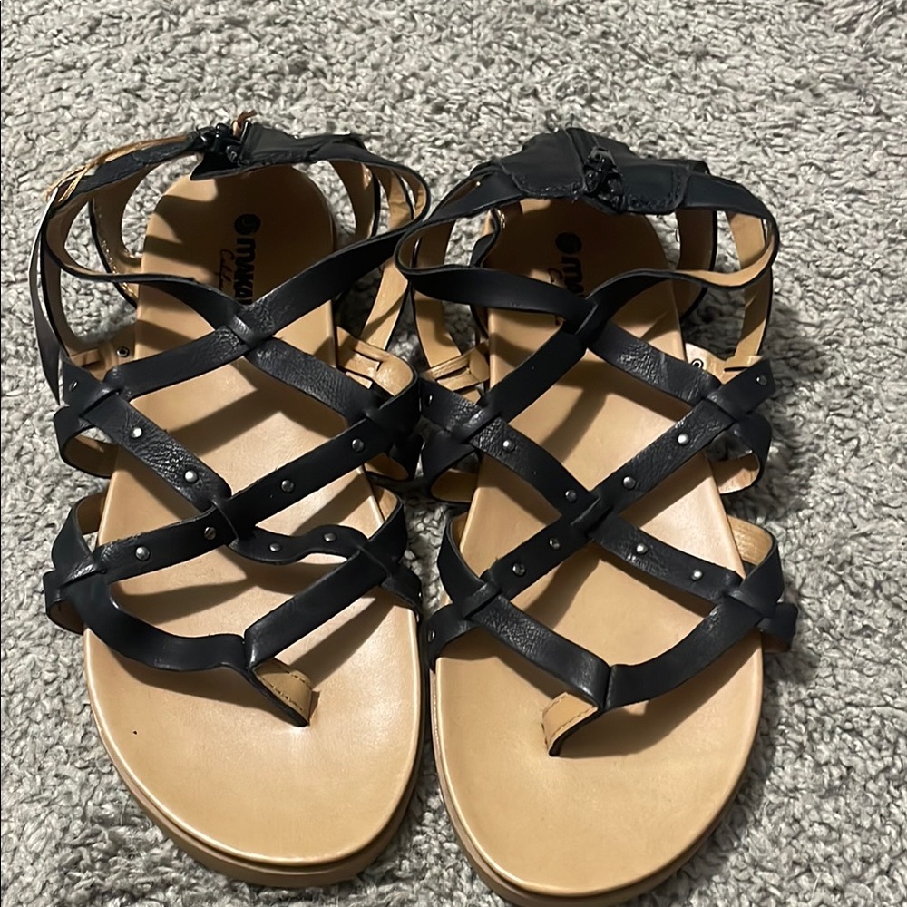 Makalu Sandals with studs size 8.5